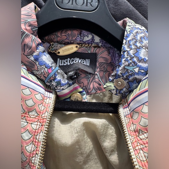 Jacket - Picture 3 of 4